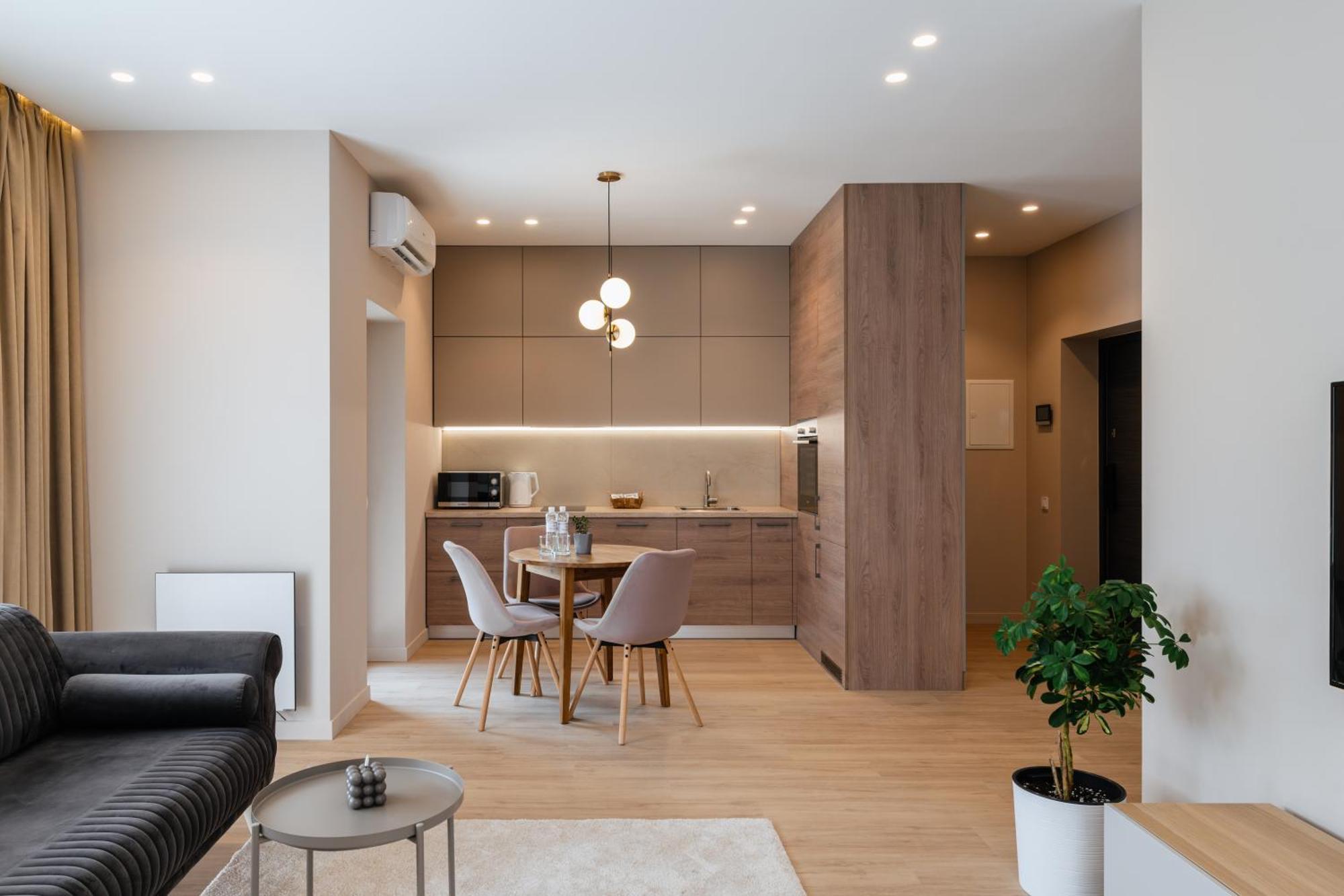 Мм Group Apartment Oezjhorod Buitenkant foto